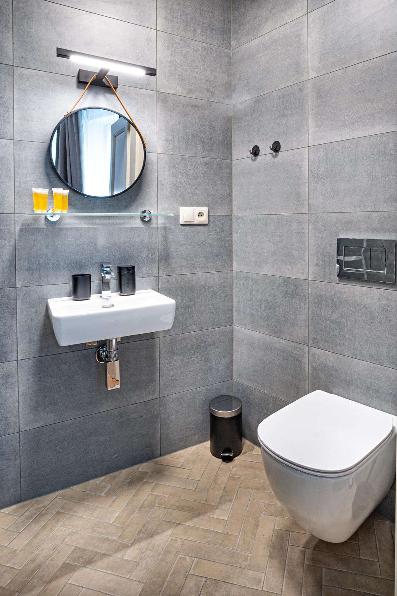 Beautifully Renovated At Lesser Town Apartamento *